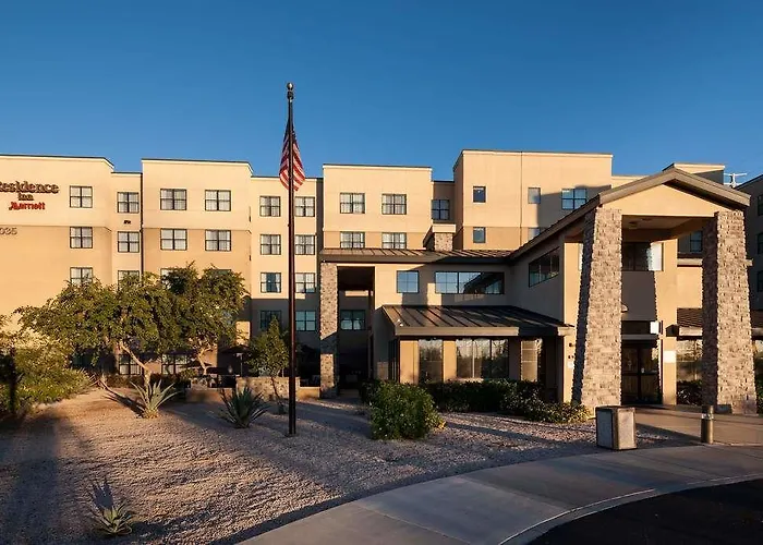 By Marriott Airport Hotel Phoenix