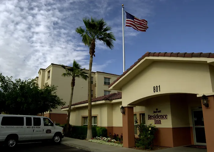 By Marriott Airport 3* Phoenix