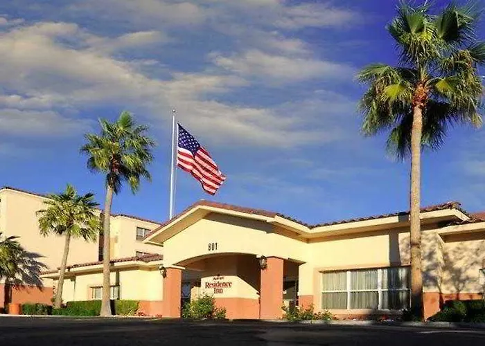 By Marriott Airport Hotel Phoenix