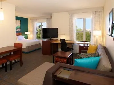 By Marriott Airport 3*