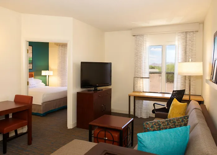 By Marriott Airport Hotel Phoenix
