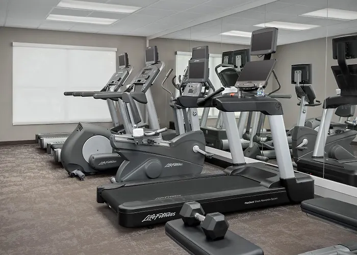 By Marriott Airport Hotel 3*